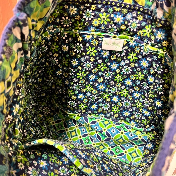 Vera Bradley large tote good condition blue and green comes with visor - Picture 5 of 13